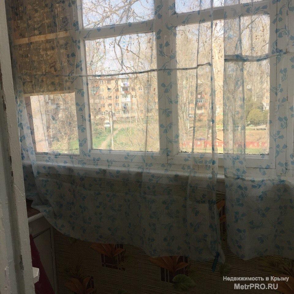 Предлагается Вашему вниманию  1 комнатная квартира на 4 этаже, 5 этажного дома, Орджоникидзе 111. Квартира угловая но... - 4