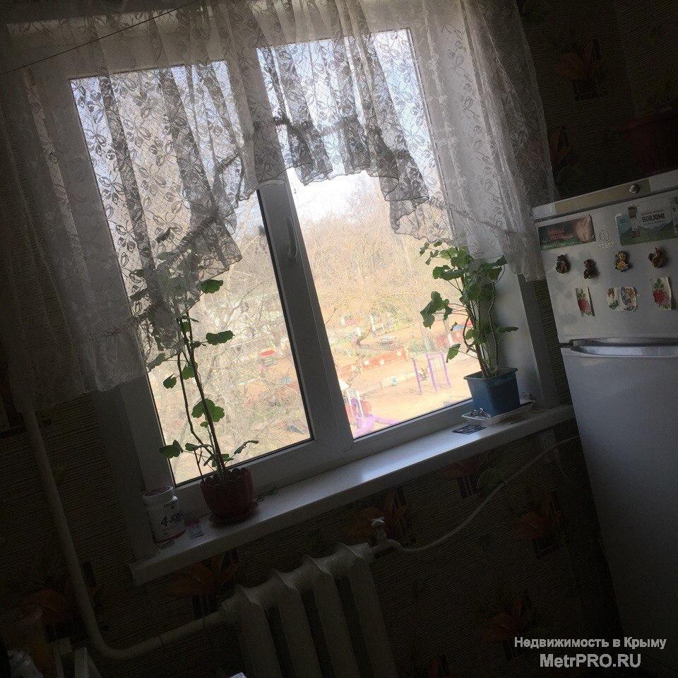 Предлагается Вашему вниманию  1 комнатная квартира на 4 этаже, 5 этажного дома, Орджоникидзе 111. Квартира угловая но... - 7