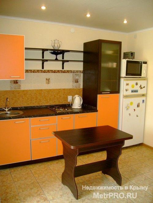 Коттедж в пгт Орджоникидзе (без подселения, без хозяев, под ключ). До 9 человек. 3 комнаты. Просторный балкон. Кухня... - 13
