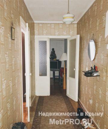 3 350 000 руб  Двухкомнатная  квартира улучшенной планировки  в Гаспре ( ул Школьная 21) 2 эт/5эт  Общая площадь-... - 5
