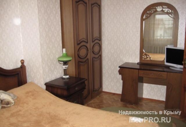 Сдаётся посуточно 2х этажный дом у моря, вторая линия от моря, на берегу бухты Казачья, г. Севастополь.   Дом... - 8