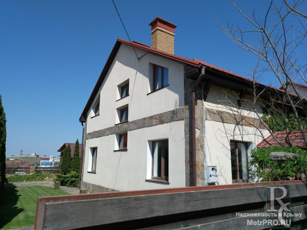 Продаю уютный, утопающий в зелени и цветах коттедж площадью 205 кв.м., расположенный в элитном закрытом поселке... - 7