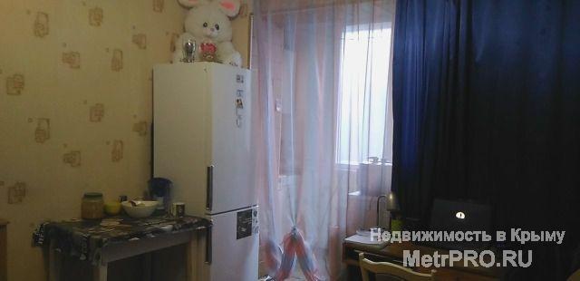 Продам  малогабаритную квартиру в пгт  Гаспра,  ул Школьная, 23  . 3 эт /5 эт  Общая -18 кв м.С/у. В шаговой... - 2