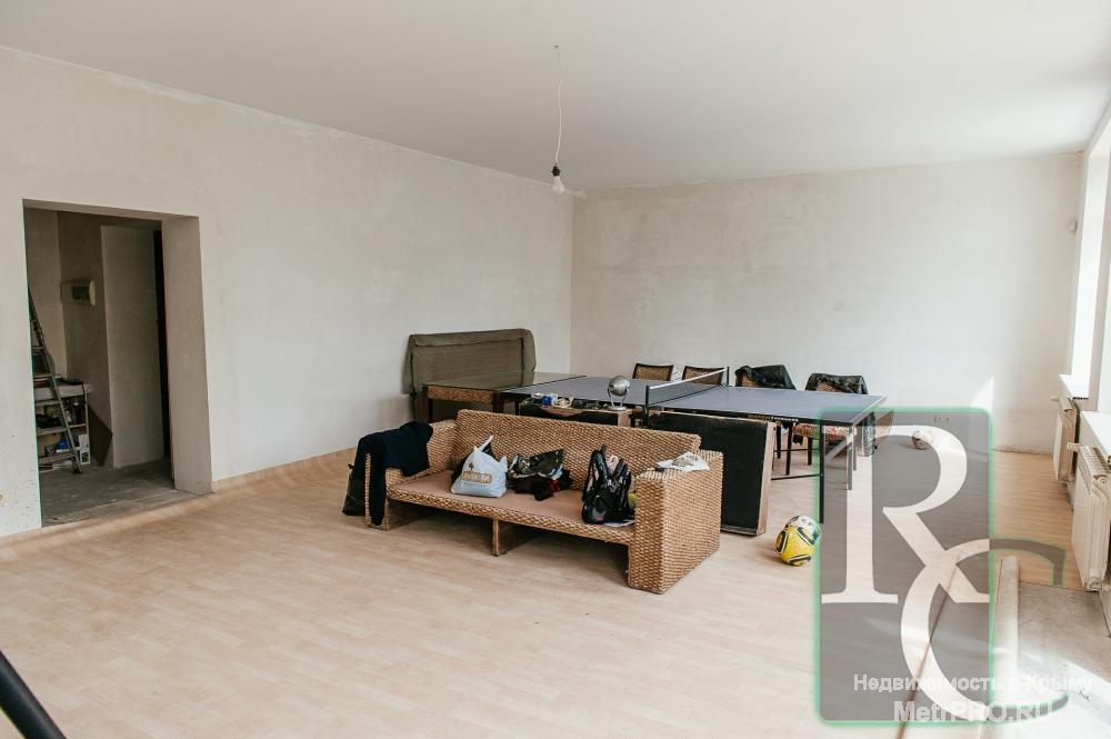Продажа дома в Севастополе,  3 этажа общей площадью 352 м2 на участке 4 сотки. В Севастополе на прибрежной полосе... - 4