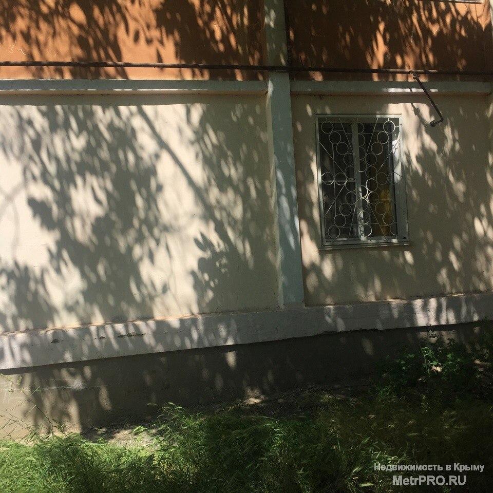Предлагается к продаже 2/1/2 Цибизова 9. Тихий, спокойный район. Высокий цоколь. Комнаты раздельные, сделан...