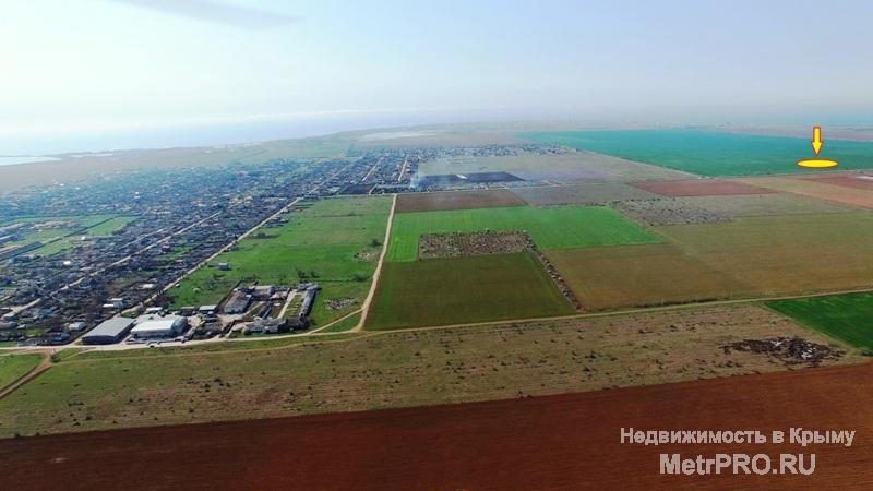 8 га в пригороде Евпатории, вдоль дороги  (3,5 км от моря).  Продам  земельный участок  8 га в  с. Уютное (3.5км от...