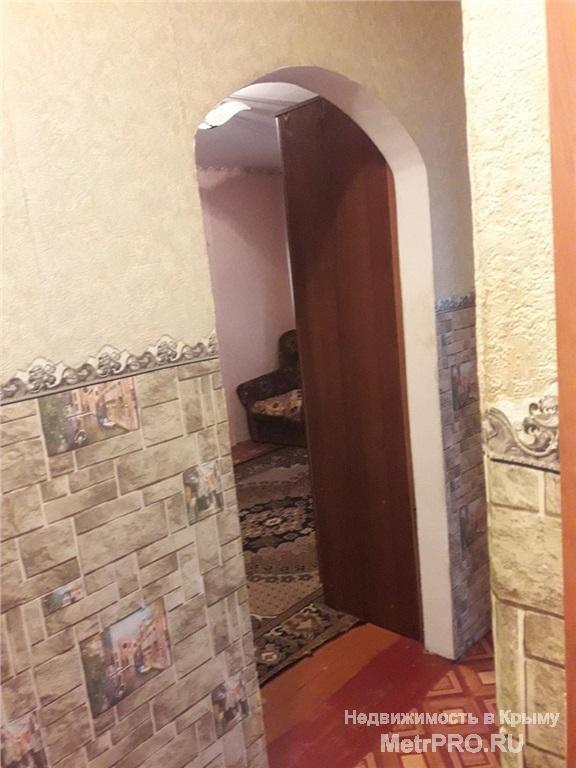 Продается 2/4/4 Вокзальное шоссе 51. В квартире пластиковые окна, новые батареи , газ. Косметический ремонт. Рядом,... - 2