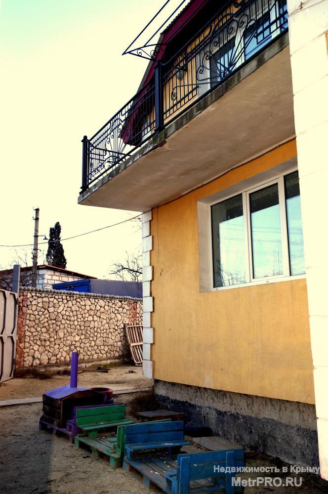 Продается новый жилой дом ул. Дачная 2 (р-н 5км), полностью готов к проживанию.   Дом: 3 этажа, общ. пл.300 кв.м.,... - 23