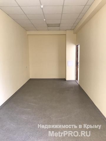 Собственник предлагает к аренде офисные помещения  от 17 м²до 500 м² в 3-х этажном  административном здании  (район... - 1