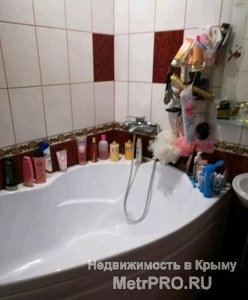 Продается 3-хкомнатная квартира на 3-ем этаже в 9-этажном по ул Олега Кошевого, 33 Планировка 'ленинградка', хорошее... - 1