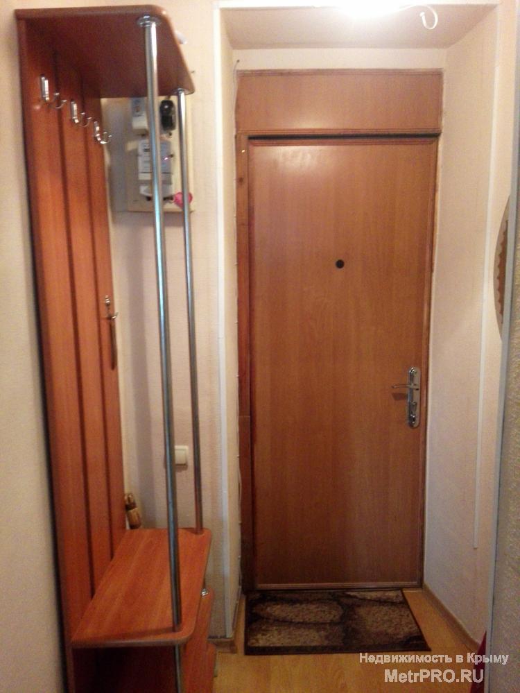 Сдам на длительный срок 1 комнатную квартиру в центре Севастополя.Квартира расположена на 3 этаже 4 этажного дома. В... - 1