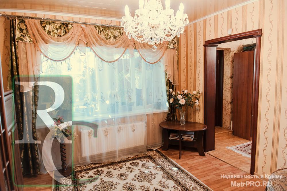 Продается два дома на одном участке по ул. Кирпичная, 300 м. от рынка «Чайка» и пл. Восставших.   Дома с входом на... - 3