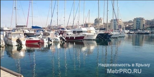 В продаже отдельная комната отдыха с балконом и видом на море. Комната 13 м2 на 1 этаже 4-этажного дома. Апартаменты...
