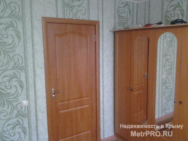 Срочно!Продается комната в блоке со своим санузлом, душевой.Состояние отличное,стеклопакет,15 кв.м. Остается частично...