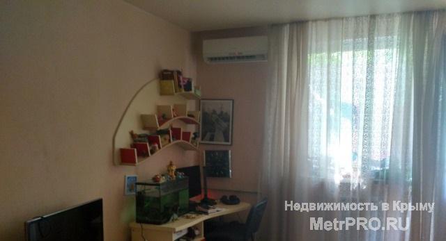 Квартира в центре гоpодa,по улицe Гоголя,5 минут до пл.Ушаковa.Плacтикoвыe oкнa,газовая колонкa,кондиционeр, бaтареи... - 3