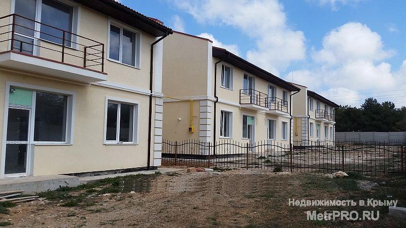 Современный коттеджный поселок 'Roseaux' (Рузо) расположен на ул. Ирисовой (Камышовое шоссе). По проекту коттеджный... - 2