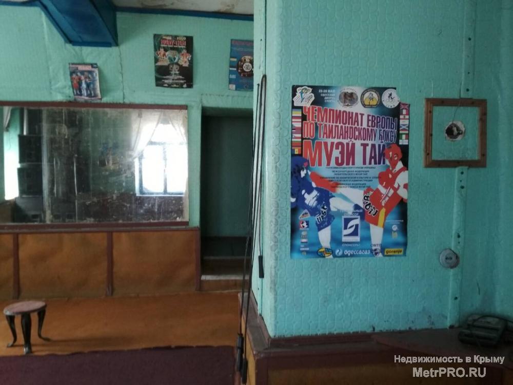 Продается не жилое помещение ул. Льва Толстого.  Цокольный этаж 3этажного жилого дома, отдельный вход.   Площадь... - 6