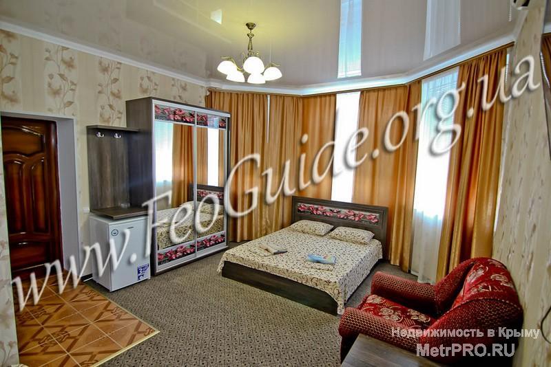 Предлагаем отдых в Феодосии, в 15 метрах от моря, в комфортных 2-х, 3-х и 4-х местных номерах Люкс. Гостиница...