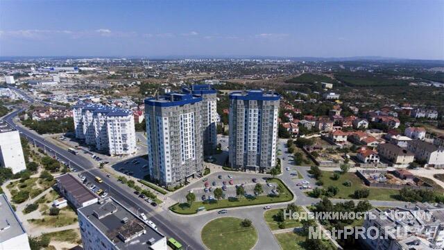 Продам однокомнатную в новом строящемся доме, с хорошим видом и балконом за 2 млн 150 тысяч рублей. Без агентской... - 3