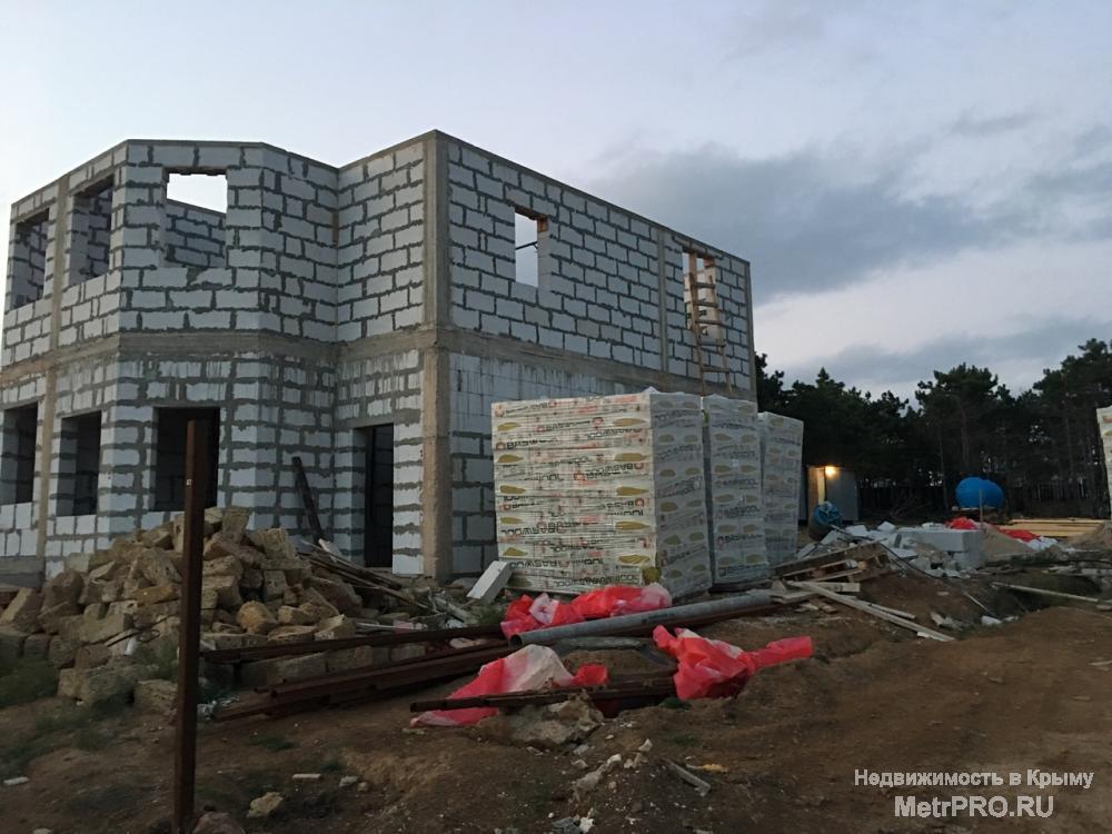 Продам двухэтажное домовладение (дуплекс) в предчистовой отделке, площадью 96 кв.м. и 3 сотками ровного огороженного... - 7