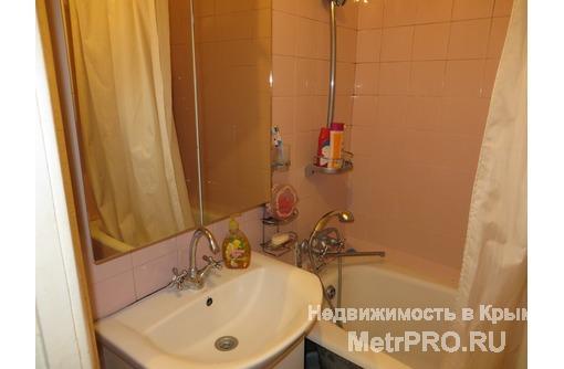 Продам 3-х комнатную квартиру с ремонтом. Этаж 3/5 , общая площадь 70 м, комнаты изолированные, состояние квартиры... - 2