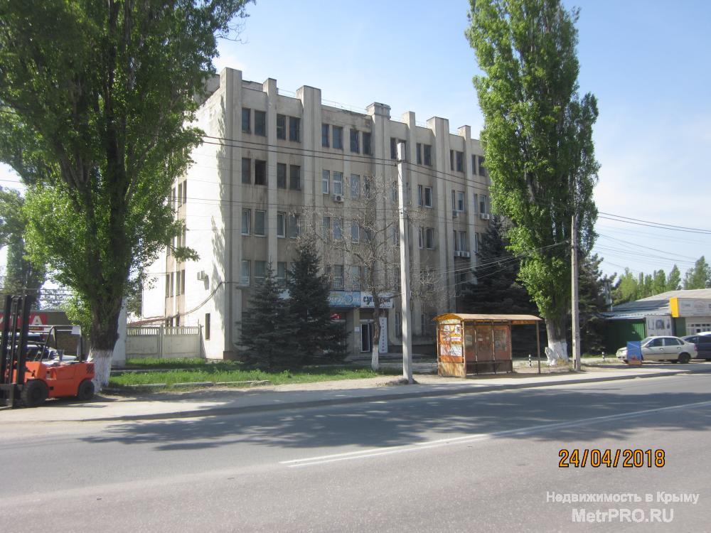 Имущественный комплекс представляет собой нежилую недвижимость, расположенную на земельном участке 6,543 га.  Размеры... - 2