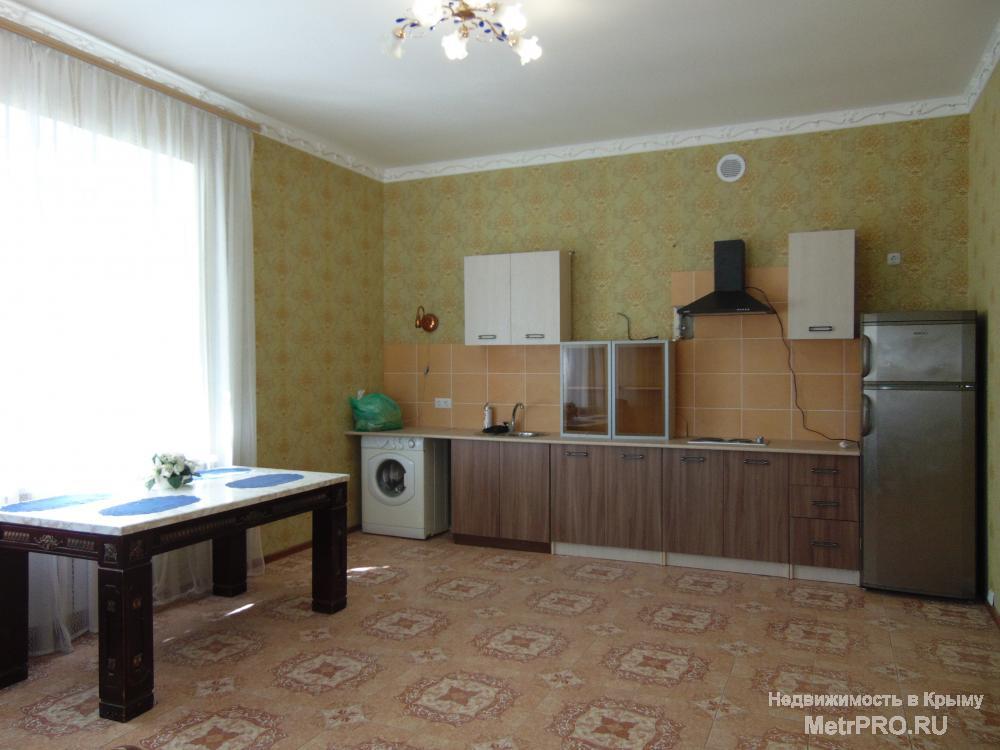 Продам шикарный и просторный дом в отличном районе. Очень комфортное расположение, прекрасный подьезд со стороны 5-го... - 7