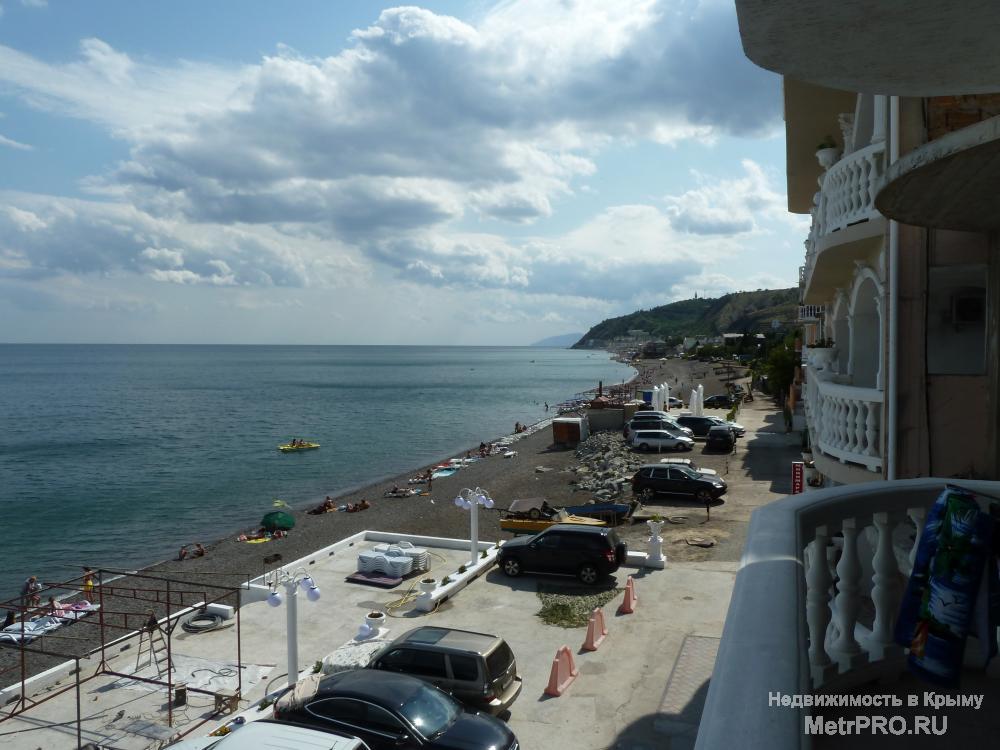 Коммерческая / Продажа / Гостиницы и отели, АЛУШТА, 1 100 000 $ Продам эллинг в пос. Рыбачье , 27 км. от Алушты в сторону Судака , первая линия , прямо на берегу моря , перед... - 27