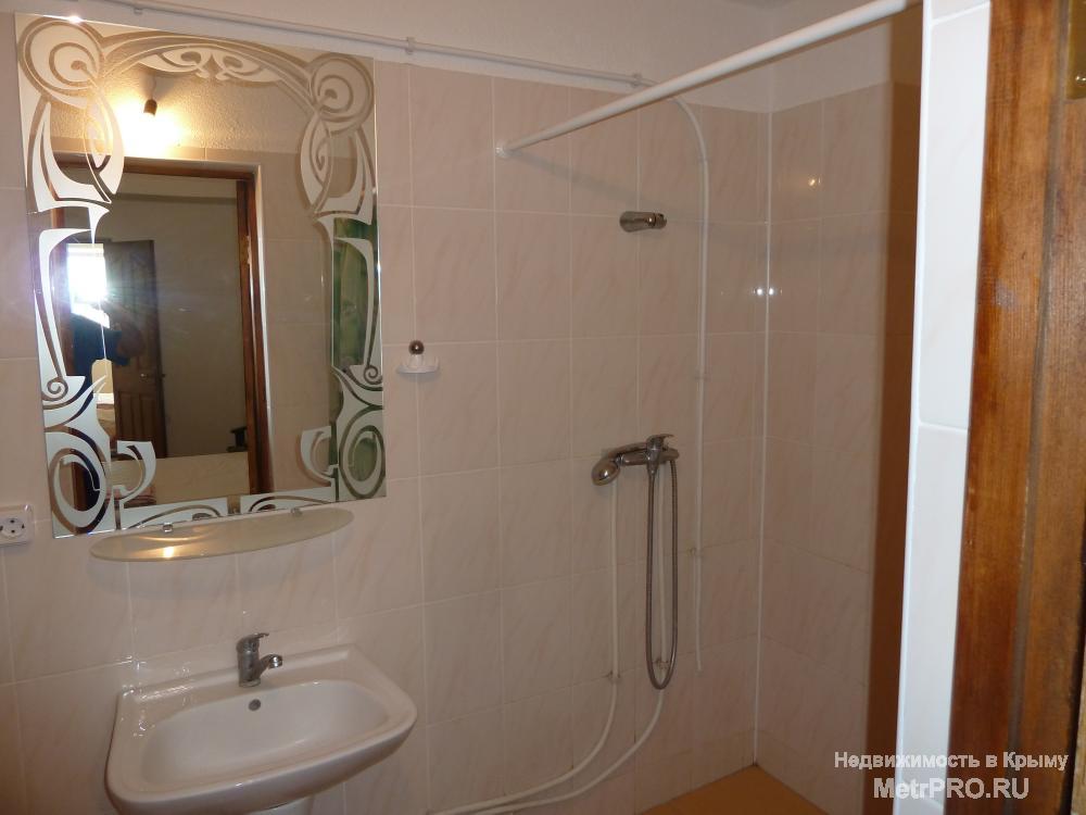 Коммерческая / Продажа / Гостиницы и отели, АЛУШТА, 1 100 000 $ Продам эллинг в пос. Рыбачье , 27 км. от Алушты в сторону Судака , первая линия , прямо на берегу моря , перед... - 58