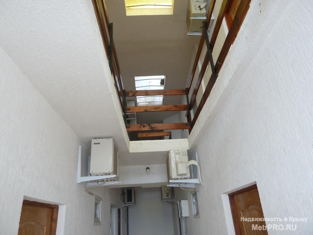 Коммерческая / Продажа / Гостиницы и отели, АЛУШТА, 1 100 000 $ Продам эллинг в пос. Рыбачье , 27 км. от Алушты в сторону Судака , первая линия , прямо на берегу моря , перед... - 81