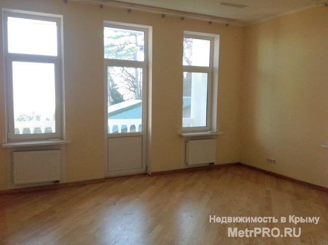 1. Месторасположение — Республика Крым, г. Ялта, пгт. Ореанда, дом 28 а (в  приложении на схеме указано)  2.Общая... - 41