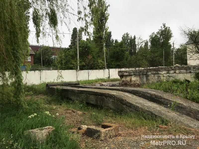 Продам комплекс нежилых зданий и сооружений свободного назначения в городе Старый Крым, удобный транспортный подъезд... - 3
