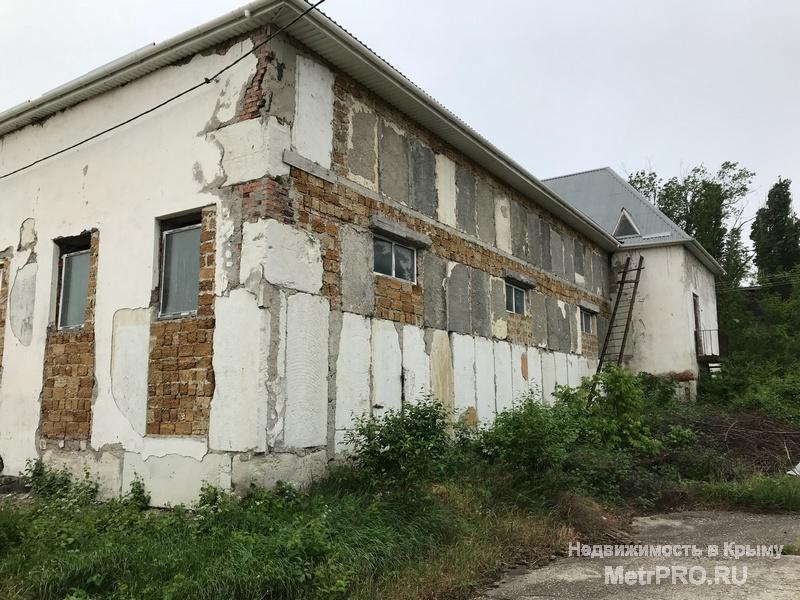 Продам комплекс нежилых зданий и сооружений свободного назначения в городе Старый Крым, удобный транспортный подъезд... - 11