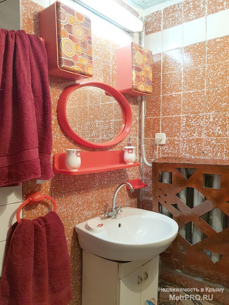 Дом в центре города с 4 комнатами(20м²,22м²,18м²,12м²), просторной кухней(17м²), прихожей и двумя санузлами (один... - 16