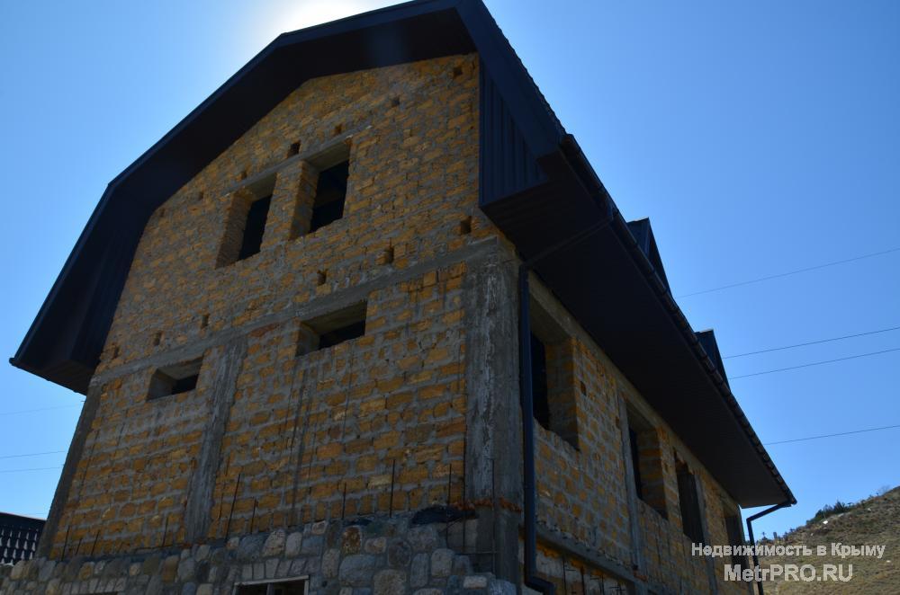 Пансионат располагается на берегу моря горного Крыма (в 150 метрах от природных пляжей), спальный район, занимает... - 19