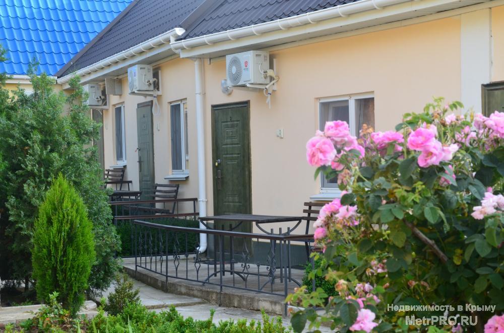 Пансионат располагается на берегу моря горного Крыма (в 150 метрах от природных пляжей), спальный район, занимает... - 44