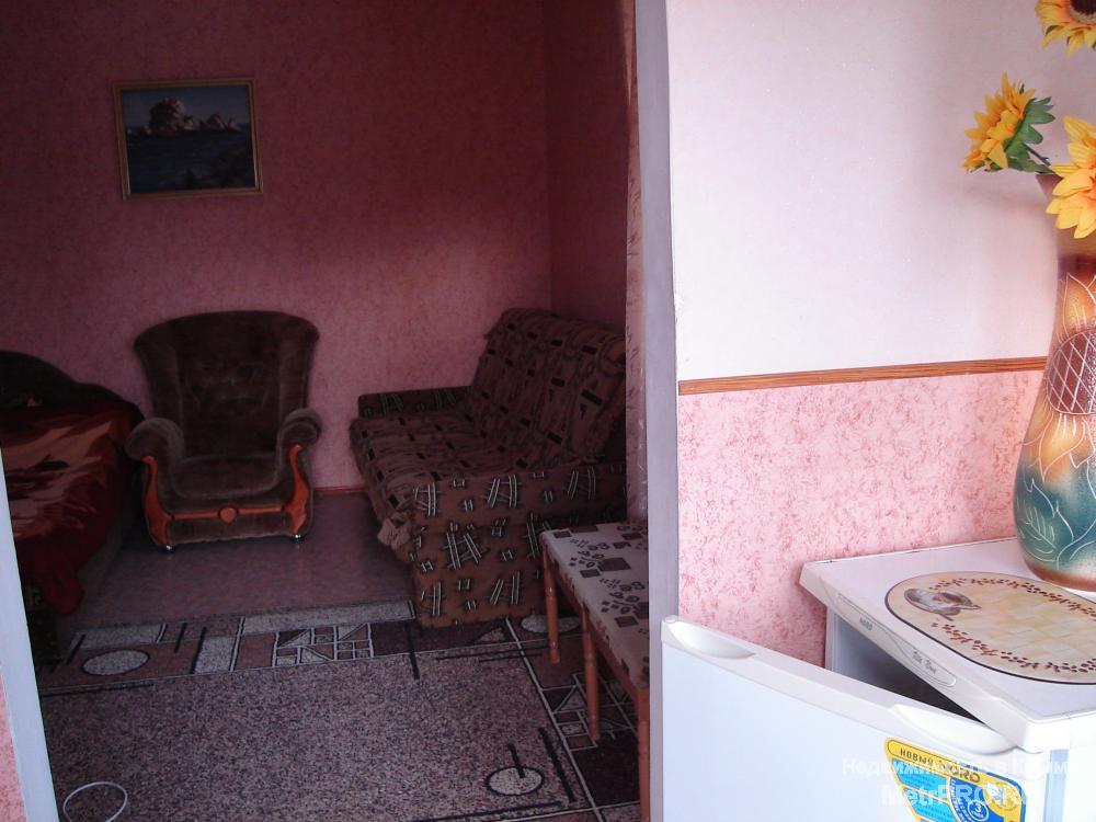 Для вашего отдыха предлагаются 2х, 3х, 4х местные номера с удобствами разных категорий, а также двухкомнатные номера.... - 10