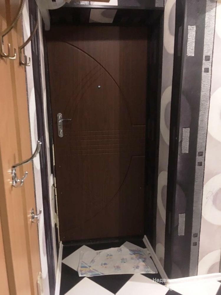 Продажа 2 к. кв. в Ялте по ул.Суворовская. Общая площадь 58 м2, комнаты раздельные 17,8 м2 и 14,3 м2,  кухня 11м2,... - 6