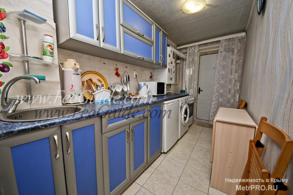 В районе кинотеатра Украина предлагаем однокомнатный домик со всеми удобствами, рассчитанный на 2-3 человека. В... - 10