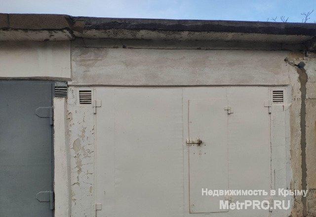 Продам капитальный двухэтажный гараж в кооперативе Центральный 1,район остановки Пушкина,конечная маршрутки № 2, с...