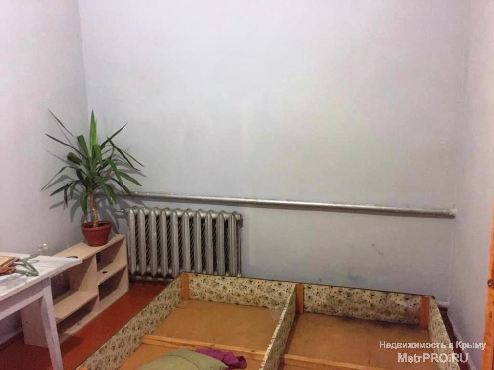 Продажа дома старой постройки в центре Ялты, по ул.Рабочая. Дом общей площадью 63 м3, земля 4 сотки. Состояние дома... - 13