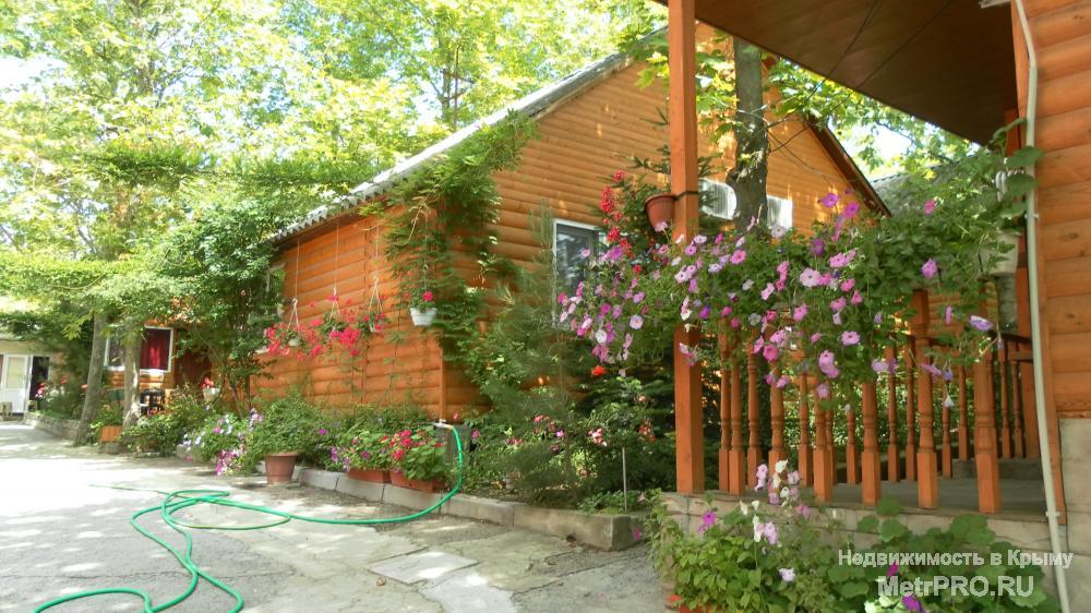 Продается действующая база отдыха в Крыму в г. Алушта , с. Солнечногорское . База отдыха расположена в 250 м от моря... - 5