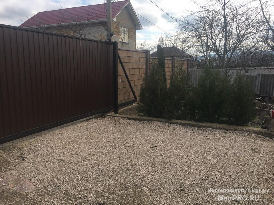 Продам теплый, уютный дом в районе Ялтинского кольца. Дом расположен в 5 минутах езды от рынка 5 километр, в 15... - 12