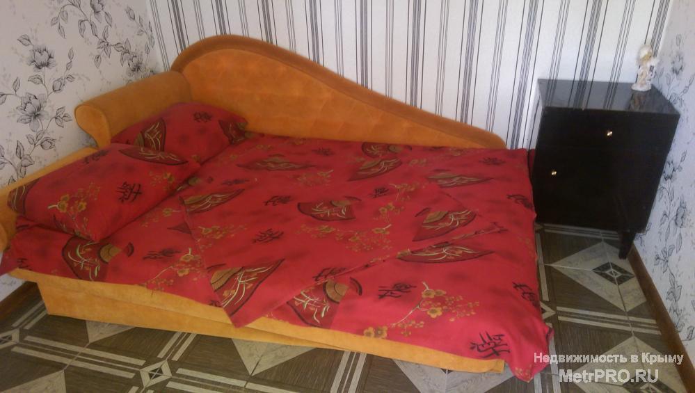 Сдаём номера в частном секторе, не далеко от центра Феодосии, на улице Володарского, 18.  Большой, закрытый, зелёный... - 26