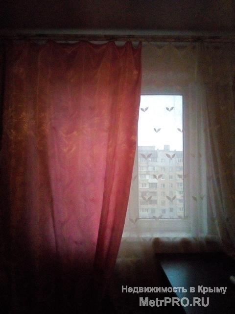 Продам свою 3-х комнатную квартиру 8/9 на ул. Балаклавская (р-н Пневматика) в Симферополе, дом возле ПУДа, рядом... - 2