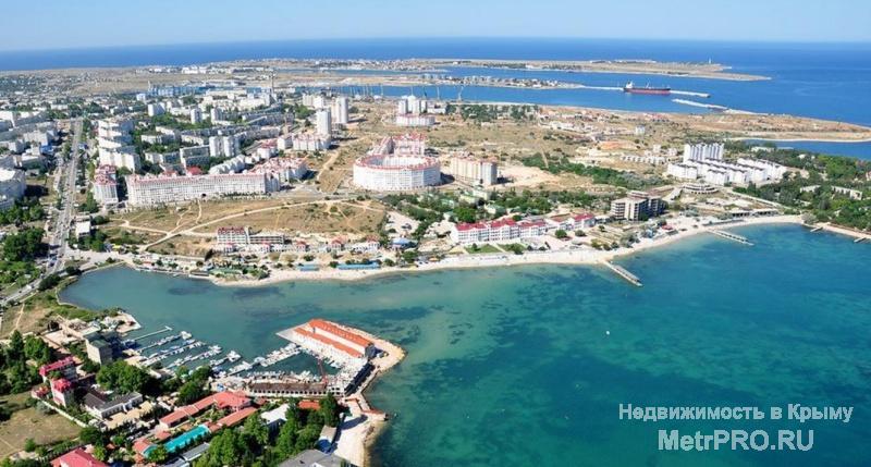 Продам участок ИЖС 4.8 сотки для строительства дома, на ул.Челнокова, в 300м от пляжа, в окружении элитных частных... - 1