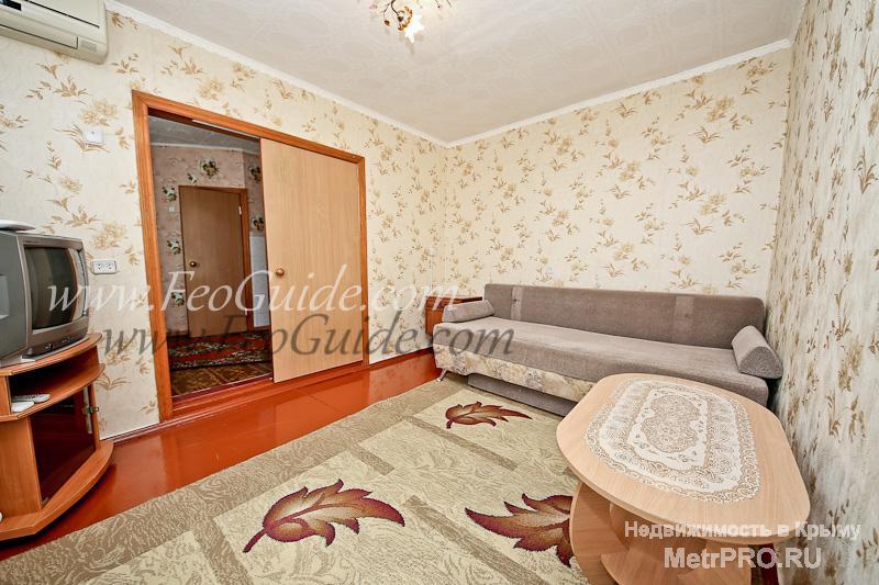Предлагаем уютный 2 комнатный домик в самом центре Феодосии, со своим абсолютно отдельным двором, рассчитанный на 3-4... - 5