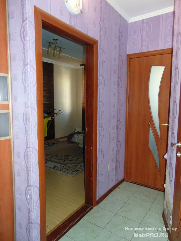 Продам замечательную 3к.кв в центре Балаклавы, ул.Урицкого. Квартира находится на 1-ом высоком этаже в середине дома.... - 4