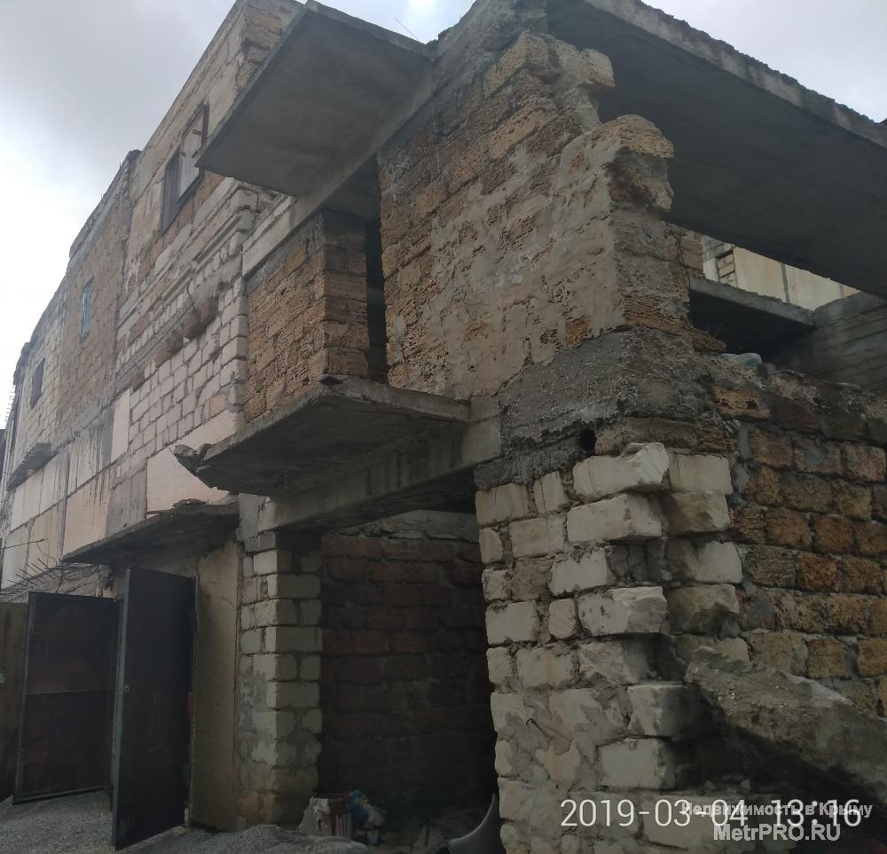 Продам недостроенный трехэтажный гараж в ГСК Кипарис. Гараж на 2 машины. Земля закреплена за кооперативом, никаких... - 3