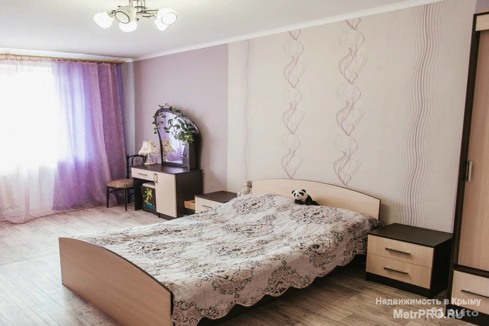 СРОЧНО ПРОДАМ! Квартира находиться в удобном спальном районе. Рядом две школы, детский сад в пяти минутах ходьбы....